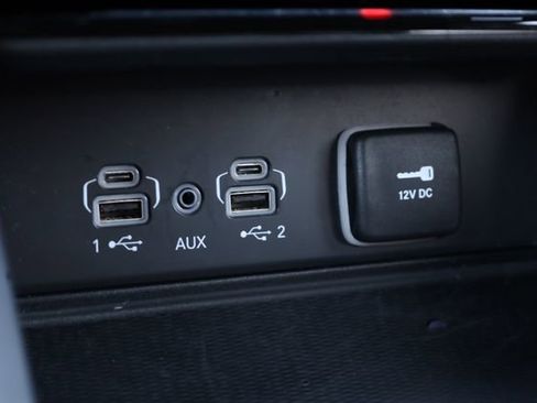 Certified 2024 Jeep Grand Cherokee L Laredo image 24