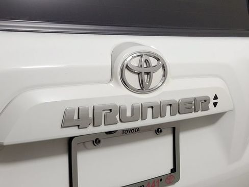 Used 2024 Toyota 4Runner SR5 Premium w/ Moonroof Package AWD/4WD image 9