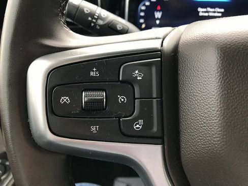 Used 2024 Chevrolet Silverado 3500 LT w/ Convenience Package image 9