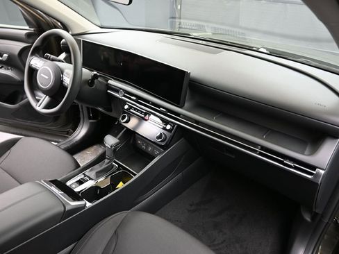 New 2026 Hyundai Tucson SEL image 12