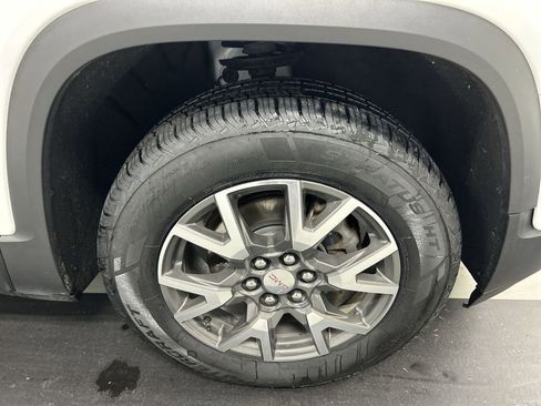 Used 2023 GMC Acadia SLE w/ Driver Convenience Package AWD/4WD image 8