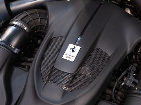 Certified 2024 Ferrari Roma Spider RWD image 15