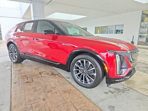 New 2026 Cadillac Lyriq Premium Sport image 7