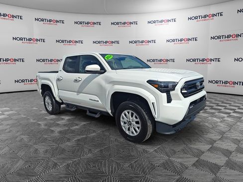 Used 2024 Toyota Tacoma SR5 image 1