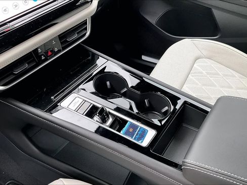 New 2026 Volkswagen Atlas Cross Sport SEL Premium R-Line image 7