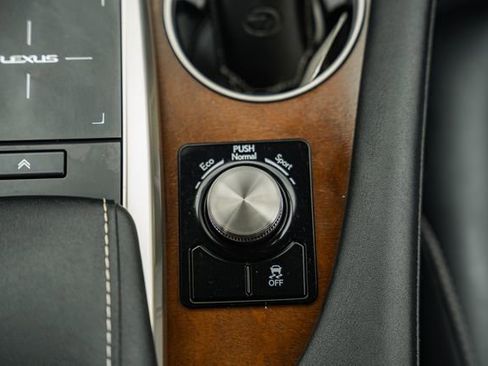 Used 2021 Lexus RX 350L FWD w/ Premium Package image 27