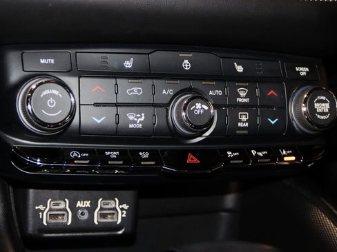 Used 2022 Dodge Durango GT image 42