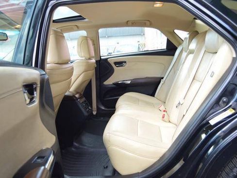 Used 2013 Toyota Avalon Limited FWD image 12