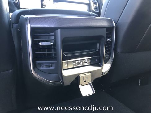 New 2025 RAM 2500 Laramie image 21