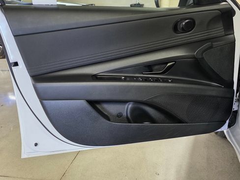 Certified 2025 Hyundai Elantra Sport FWD image 20