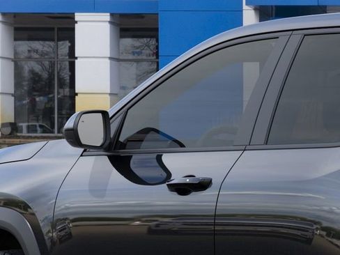 New 2026 Chevrolet Equinox LT image 12