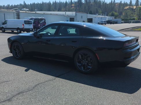 New 2026 Dodge Charger R/T AWD/4WD image 4