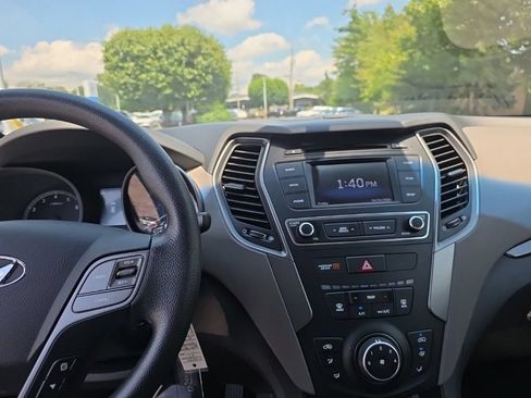 Used 2018 Hyundai Santa Fe Sport AWD/4WD image 19