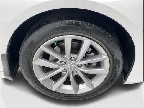 Used 2022 Honda Accord LX image 13
