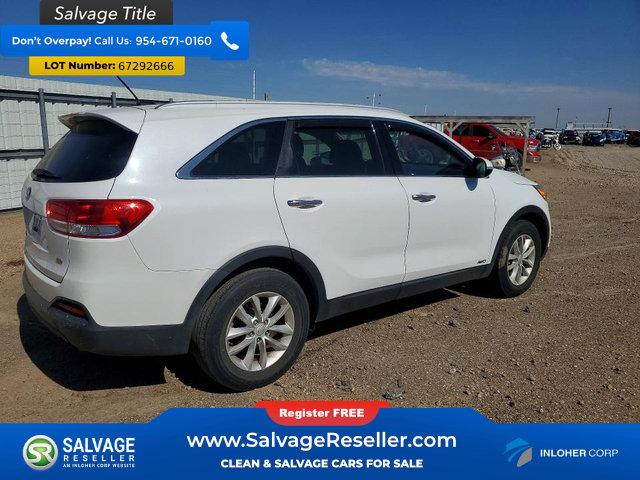 Used 2017 Kia Sorento AWD image 4