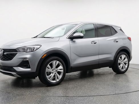 Used 2025 Buick Encore GX Preferred AWD/4WD image 3