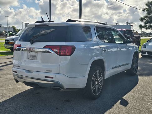 Used 2019 GMC Acadia Denali AWD/4WD image 3