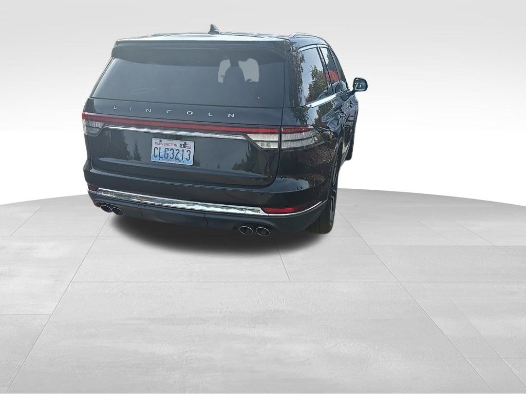Used 2020 Lincoln Aviator Reserve w/ Equipment Group 202A AWD/4WD image 3