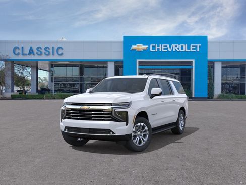 New 2026 Chevrolet Suburban LT w/ Comfort Package RWD image 8