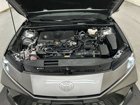 Used 2025 Toyota Camry SE w/ Convenience Package AWD/4WD image 23