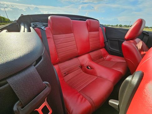 Used 2007 Ford Mustang GT image 16