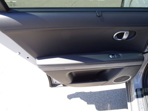 Used 2023 Hyundai Ioniq 5 Limited w/ Cargo Package AWD/4WD image 14