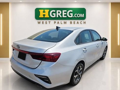 Used 2020 Kia Forte LXS FWD image 6