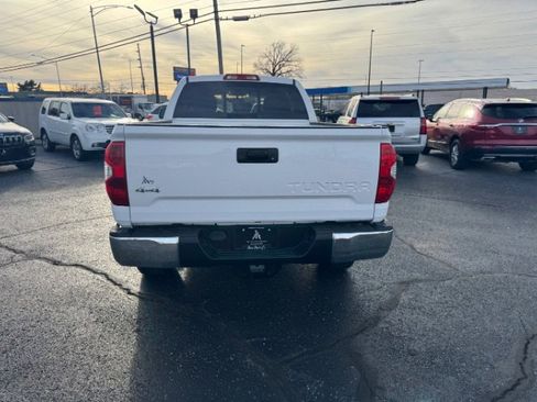 Used 2014 Toyota Tundra SR5 image 3