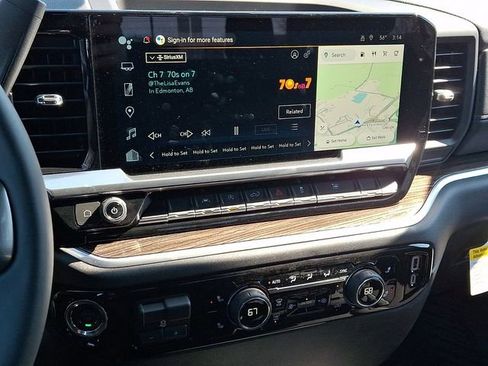 Certified 2026 Chevrolet Silverado 1500 LT image 19