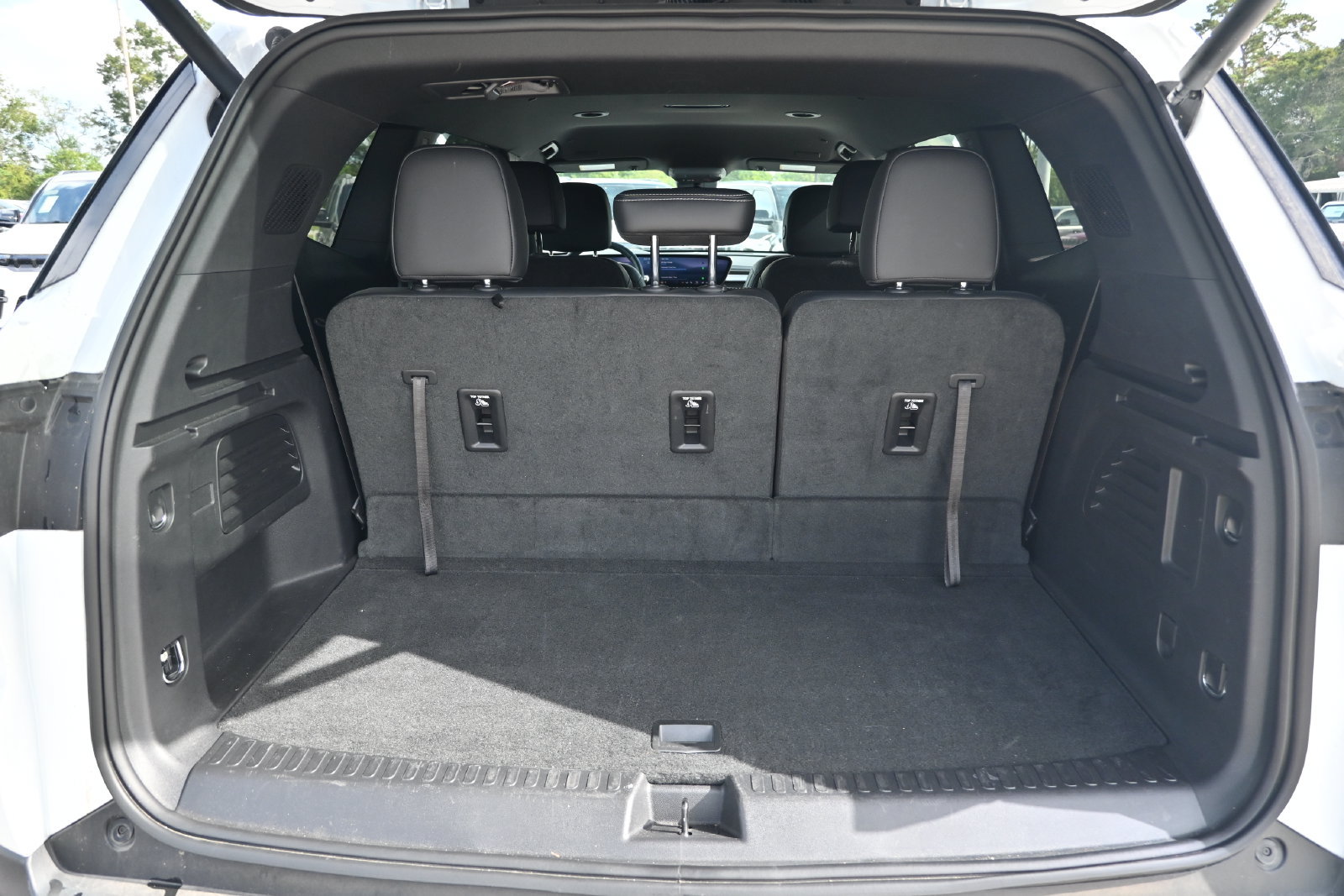 Used 2026 Buick Enclave Preferred FWD image 26
