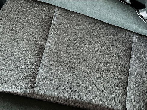 Used 2022 Nissan Rogue SV image 19