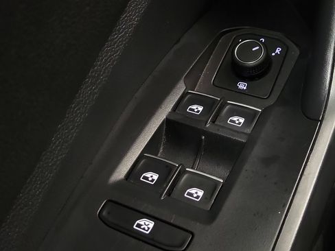 Used 2024 Volkswagen Jetta S FWD image 17