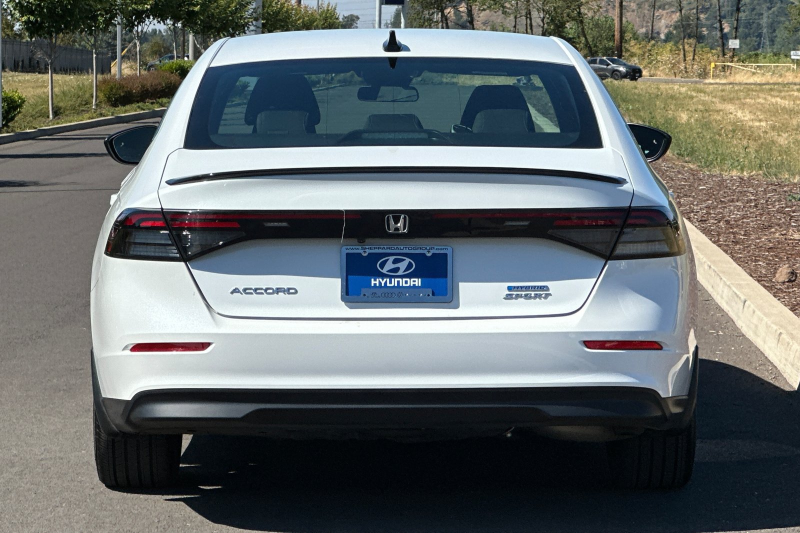 Used 2023 Honda Accord Sport image 4