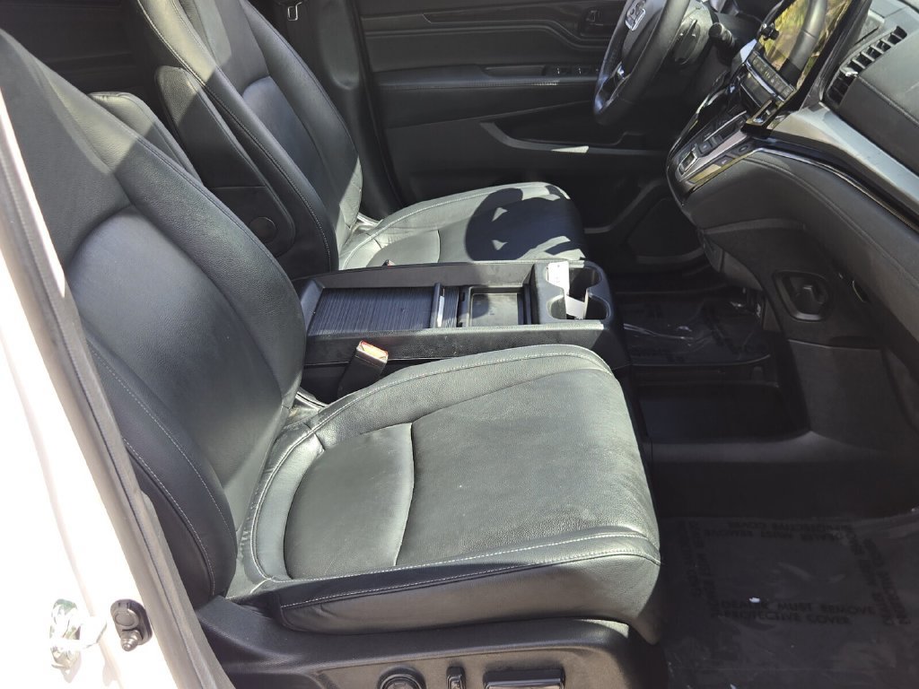 Certified 2024 Honda Odyssey Touring image 21