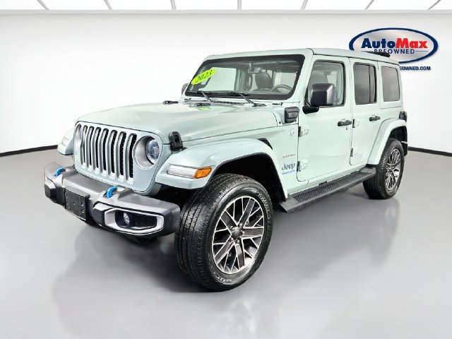 Used 2023 Jeep Wrangler Unlimited Sahara w/ Cold Weather Group AWD/4WD image 5