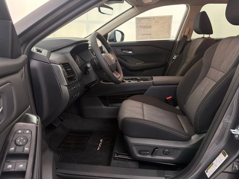 New 2026 Nissan Rogue SV FWD image 14