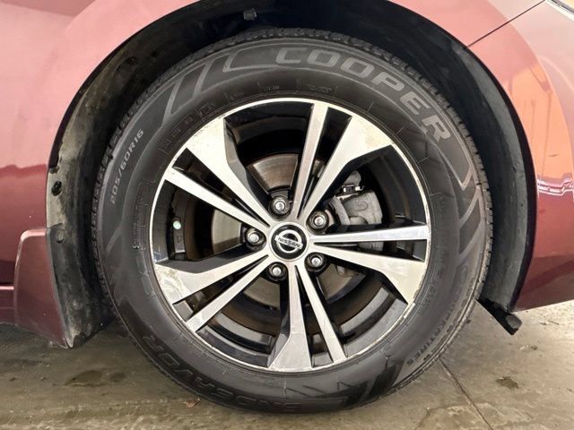 Used 2020 Nissan Sentra SV FWD image 12