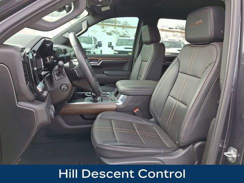 Used 2023 Chevrolet Silverado 1500 High Country w/ Technology Package image 18