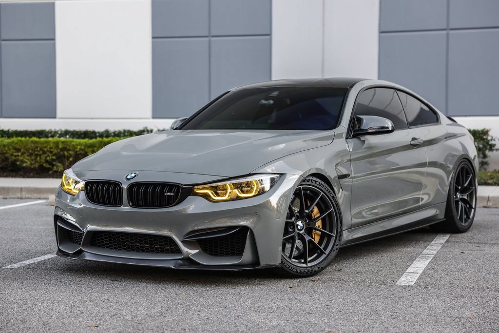Used 2019 BMW M4 CS w/ Executive Package RWD image 2