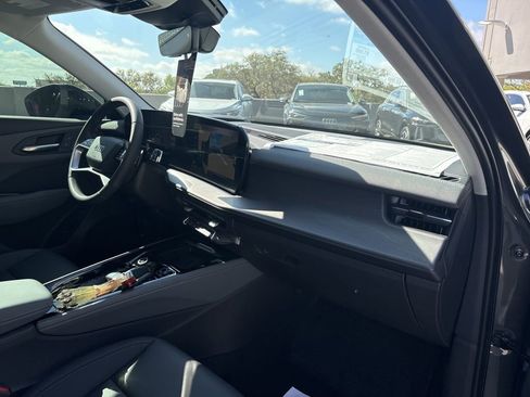 New 2026 Audi Q3 quattro 2.0T AWD/4WD image 15