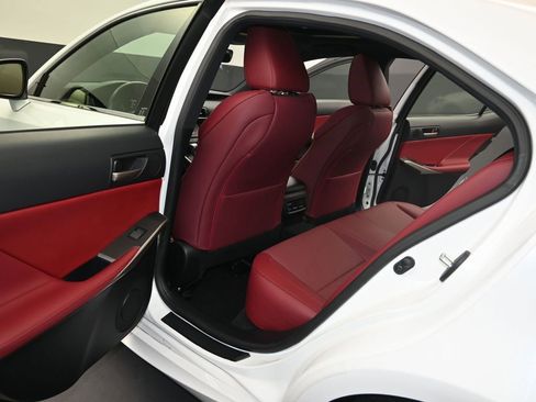 Certified 2019 Lexus IS 350 image 12