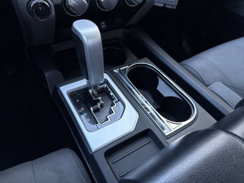 Used 2014 Toyota Tundra SR5 image 22