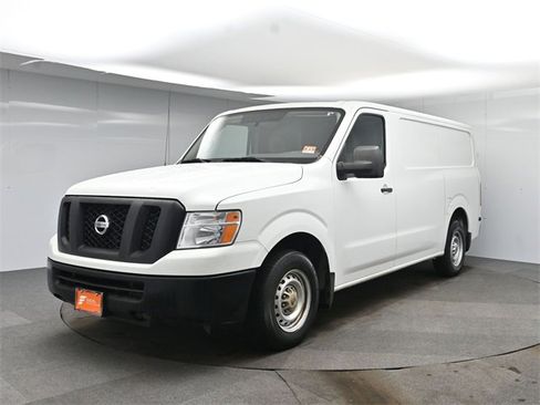 Used 2014 Nissan NV 2500 S image 1