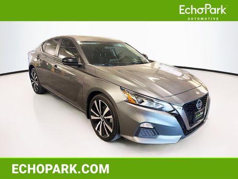 Used 2019 Nissan Altima 2.5 SR w/ SR Premium Package AWD/4WD image 1