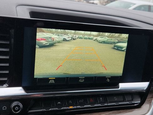 Used 2022 Chevrolet Silverado 1500 RST w/ Convenience Package II image 18