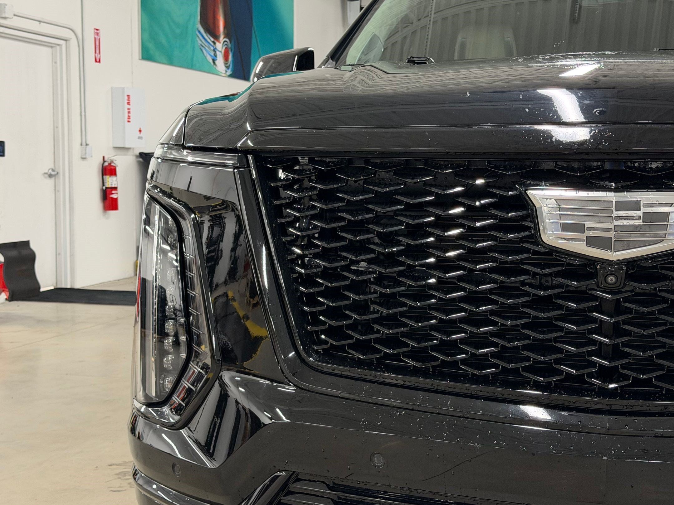 Certified 2025 Cadillac Escalade Sport Platinum w/ LPO, ONYX Package AWD/4WD image 11