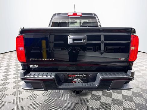 Used 2021 Chevrolet Colorado LT w/ LT Convenience Package image 6