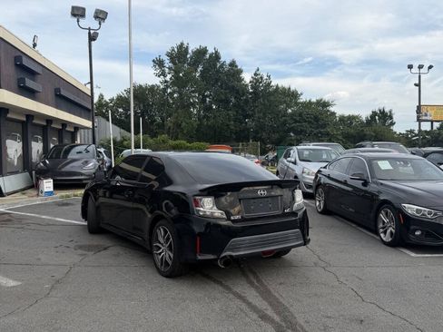Used 2015 Scion tC FWD image 18