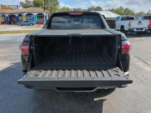 Used 2024 Hyundai Santa Cruz Limited image 13