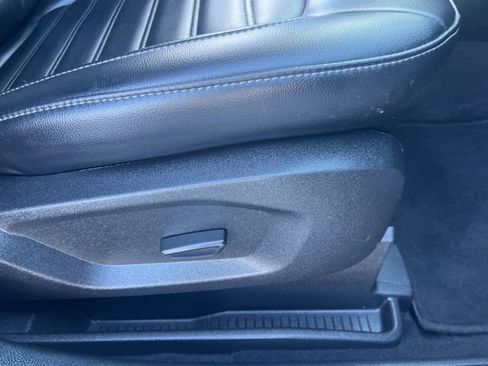 Used 2023 Ford Edge SEL image 17